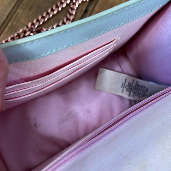 Ted Baker gray floral leather crossbody rose gold chain trim flap front - Picture 7 of 7